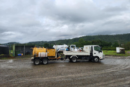 Hydrovac and Hino